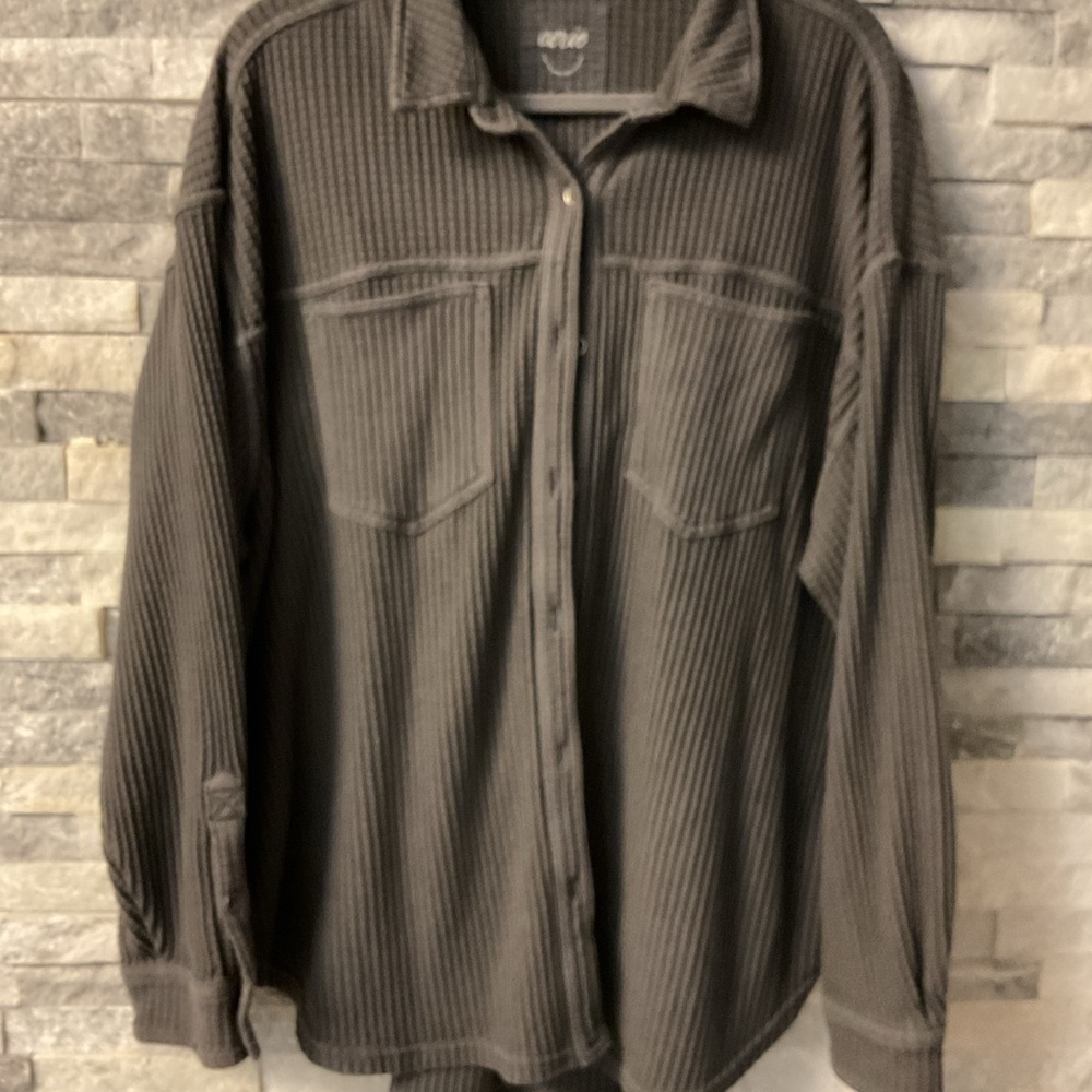 Aerie Charcoal Ribbed Shirt